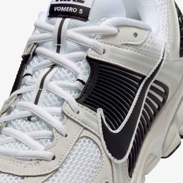 کفش دویدن و روزمره اورجینال برند Nike مدل Vomero 5 - FB9149-101 - Image 6