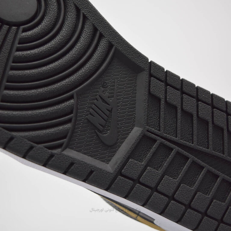 Jordan 1 Low 553558-172-9