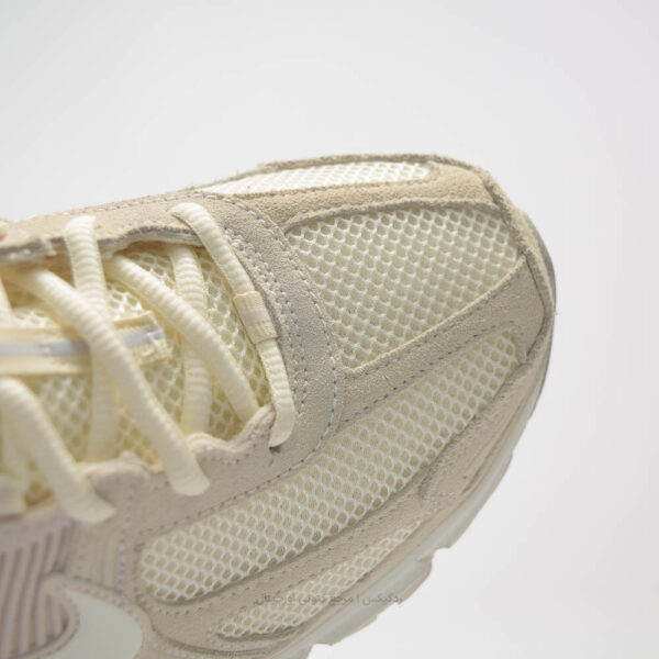 کتونی اورجینال Nike مدل Zoom Vomero 5 - HF1553-100 - Image 4