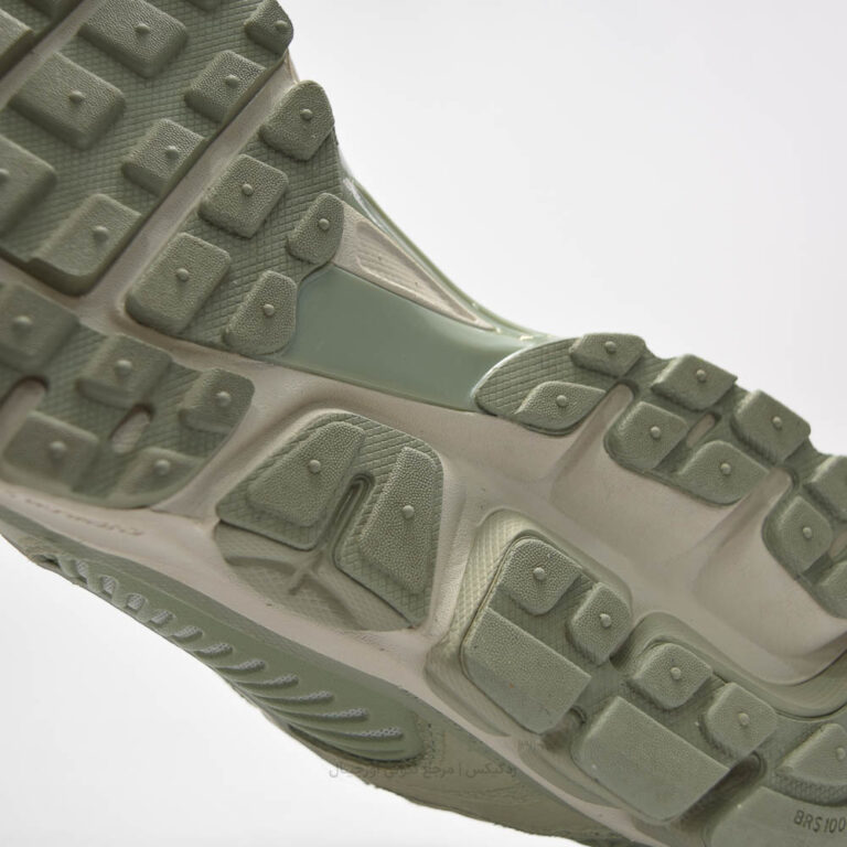 Nike Vomero 5 HF1553-300-9