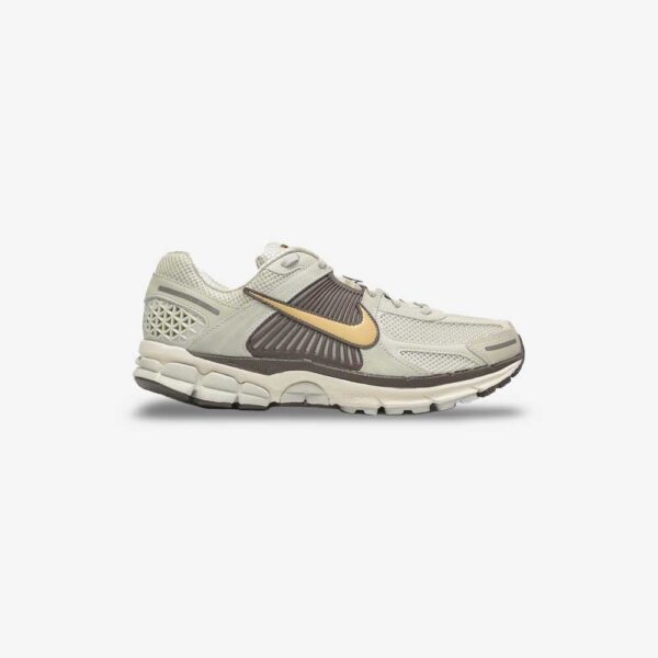 کتونی اورجینال Nike مدل Zoom Vomero 5 - HM9657-001