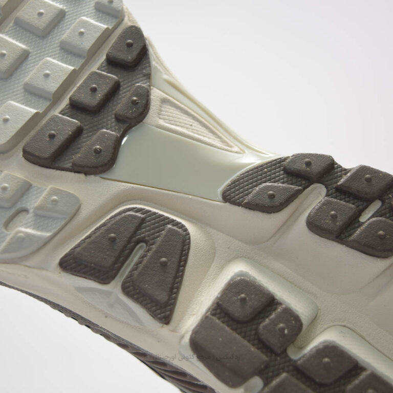Nike Vomero 5 HM9657-001-9