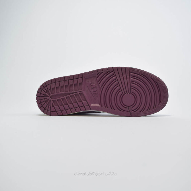 Jordan 1 Low DC0774-161 (4 of 9)