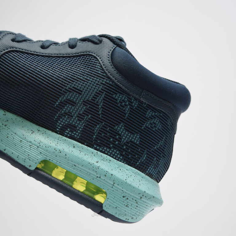 LeBron Witness 8 FB2239-402 (9 of 10)