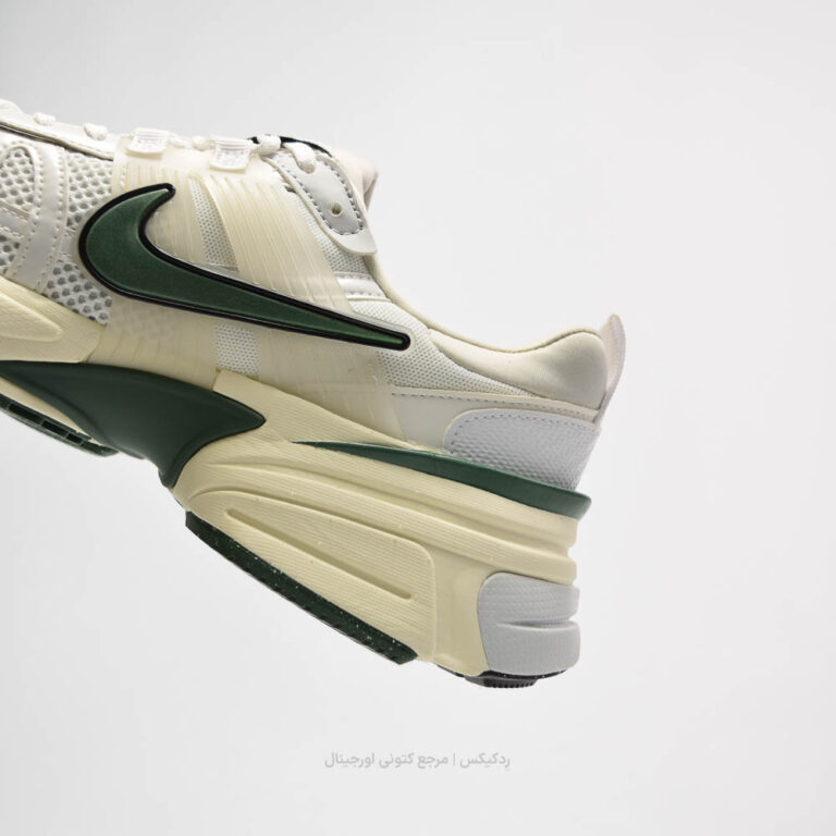 Nike V2K run Fd0736-101 (9 of 10)