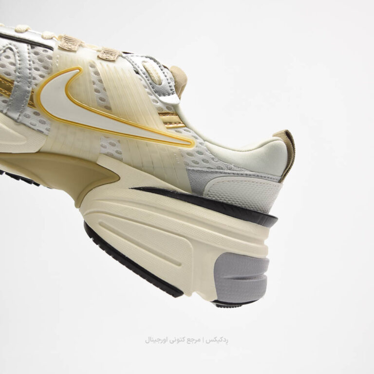 Nike V2K run Hj7245-100 (9 of 10)