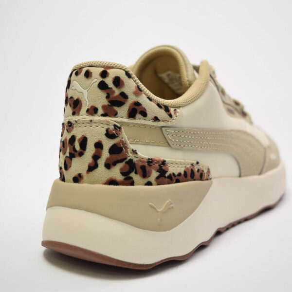 کتونی  Puma مدل RUNTAMED PLATFORM - 396437_01 - Image 8