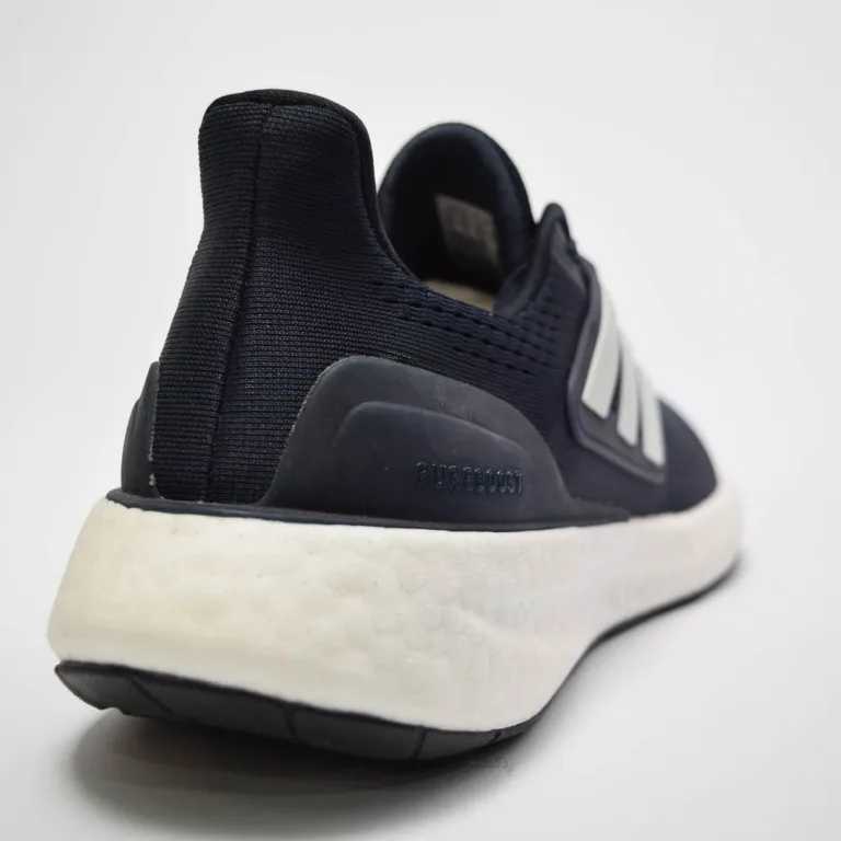 ADIDAS Pureboost 23 IF2373 (5 of 10)