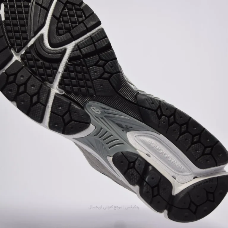 New balance 2002 R M2002RST (10 of 10)