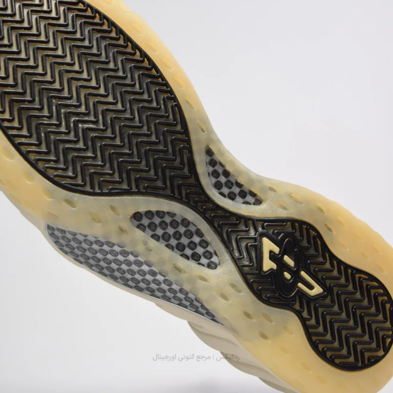 Nike Air Foamposite one Fd5855-002 (10 of 10)