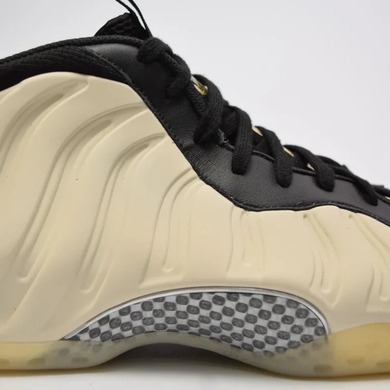 Nike Air Foamposite one Fd5855-002 (6 of 10)