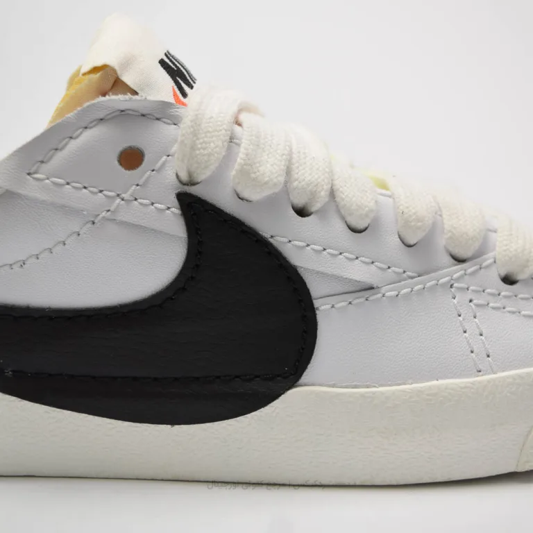 Nike Blazer Jumbo Low DQ1470-101 (6 of 10)