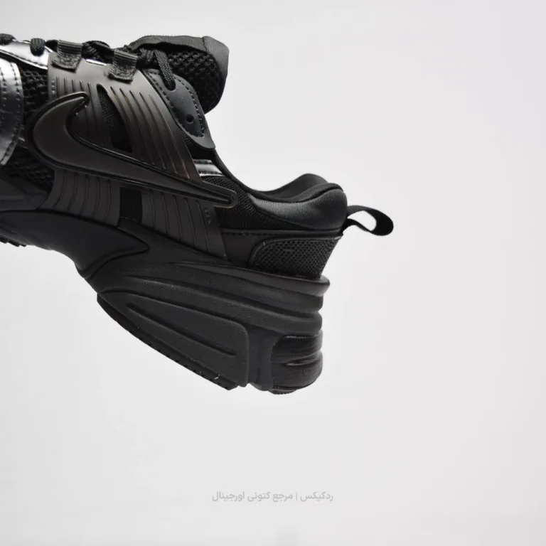 Nike V2K run HJ4497-001 (9 of 10)