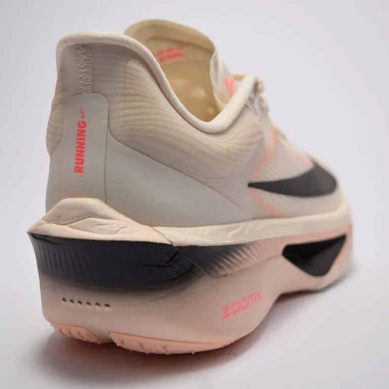 Nike zoomfly 6 FN8454-102 (5 of 10)