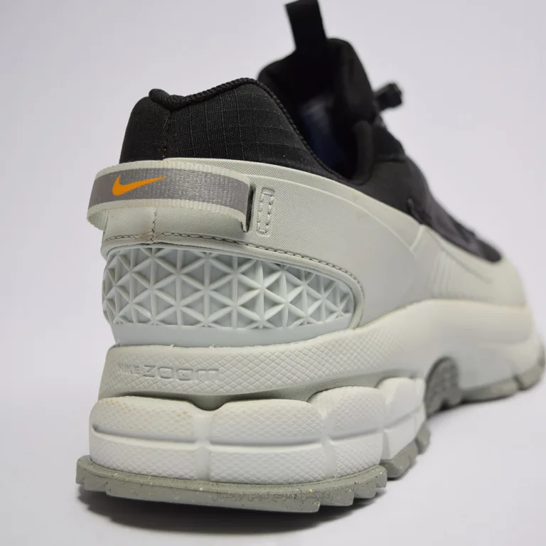 vomero roam Fv2295-001 (5 of 10)