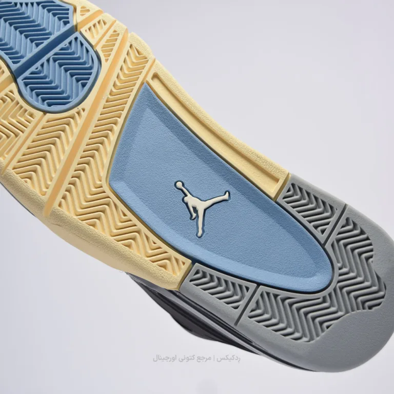 Air Jordan 4 RM FQ7939-002 (10 of 10)