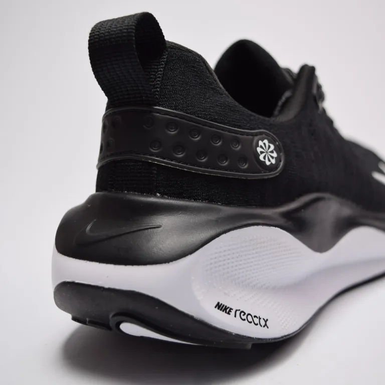 Nike ReactX Infinity RN4 DR2665-001 (5 of 10)