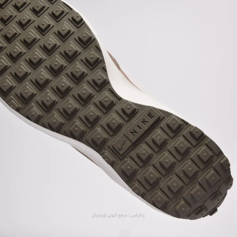 Nike Waffle FJ4195-201 (10 of 10)