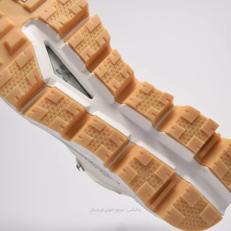 ON Running Cloudtrax Undyed - 83.98615 (10 of 10)