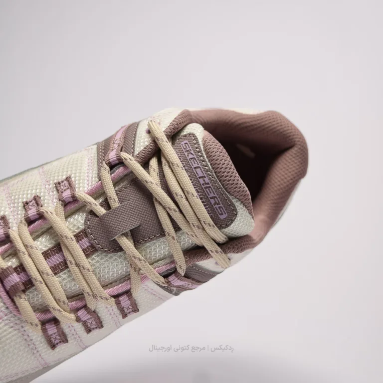 Skechers summit at 180145 (7 of 10)