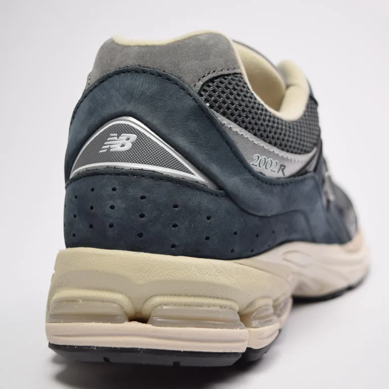 NewBalance 2002 R m2002rny (5 of 10)