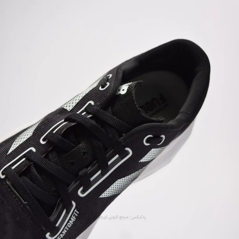 Newbalance fuelcell rebel v4 mfcxcs4 (7 of 10)