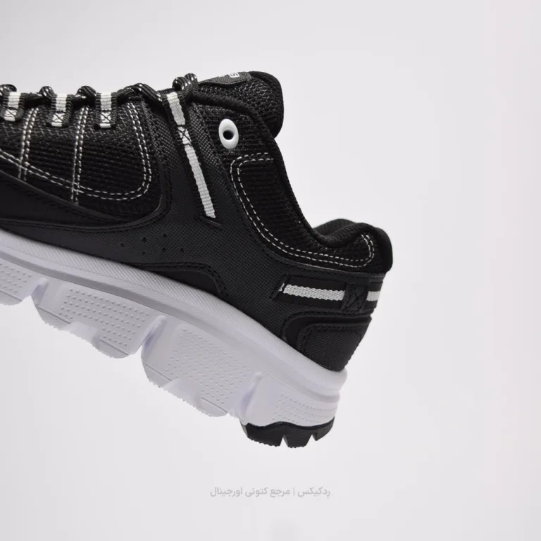 Skechers summit at 180145 (9 of 10)