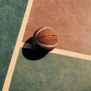 کفش بسکتبال